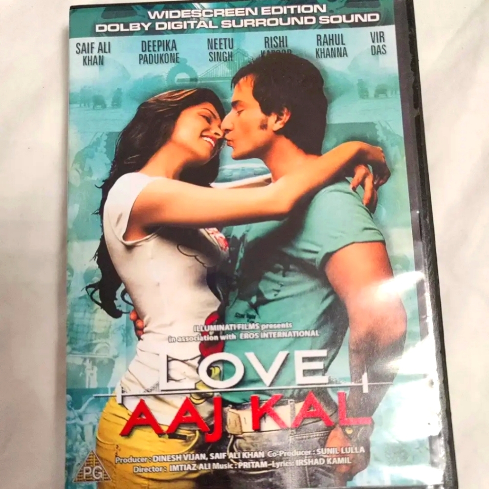 Bollywood movie LOVE AAJ KAL